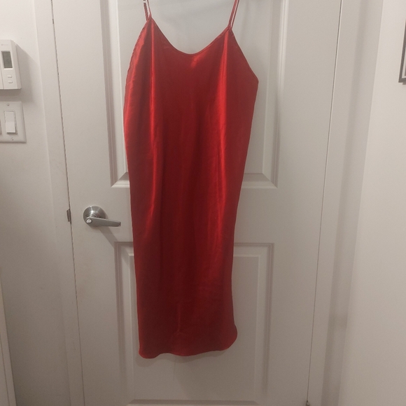 Linda by Eaton red silk slip dress - Picture 1 of 3
